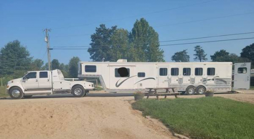 Tack ID: 568605 Keifer Genesis X-E145 Living Quarters ~ 5 Horse ~ Sleeps 6 - PhotoID: 153221 - Expires 15-Mar-2025 Days Left: 144