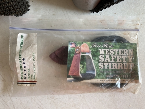 Tack ID: 568663 “Free Ride” Western Safety Stirrups - PhotoID: 153293 - Expires 19-Sep-2024 Days Left: 3