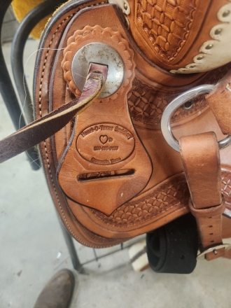 Tack ID: 568709 Heart o texas roping saddle - PhotoID: 153369 - Expires 28-Sep-2024 Days Left: 12