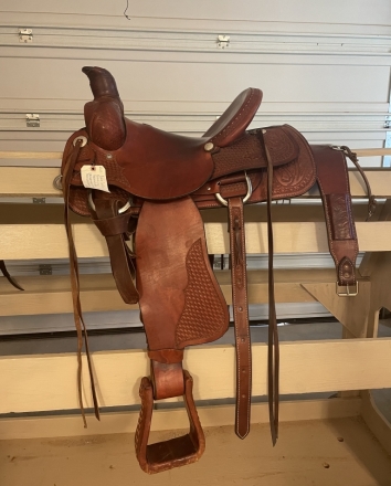 Tack ID: 568755 Rocking R Custom Saddle 15.5 inch - PhotoID: 153425 - Expires 08-Oct-2024 Days Left: 22