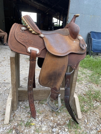 Tack ID: 568761 Martin Barrel Saddle - PhotoID: 153440 - Expires 08-Oct-2024 Days Left: 31