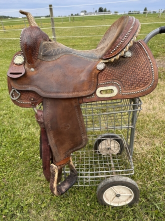 Tack ID: 568843 Billy Cook barrel saddle - PhotoID: 153582 - Expires 30-Oct-2024 Days Left: 41