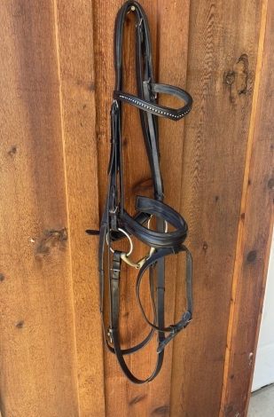 Tack ID: 568874 KL Select Dressage Bridle Full Size FS - PhotoID: 153621 - Expires 06-Nov-2024 Days Left: 47