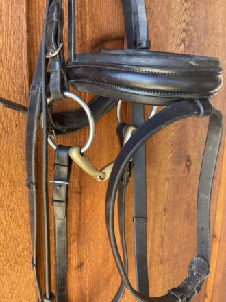 Tack ID: 568874 KL Select Dressage Bridle Full Size FS - PhotoID: 153622 - Expires 06-Nov-2024 Days Left: 47