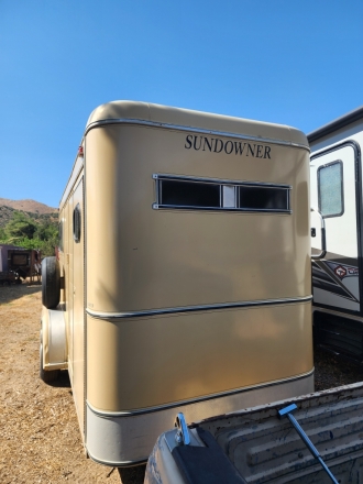 Tack ID: 568876 Sundowner WarmBlood 2 Horse Trailer - PhotoID: 153625 - Expires 06-Feb-2025 Days Left: 141