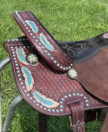 Tack ID: 568910 Double J Pozzi Pro Barrel Saddle - PhotoID: 153639 - Expires 16-Nov-2024 Days Left: 58