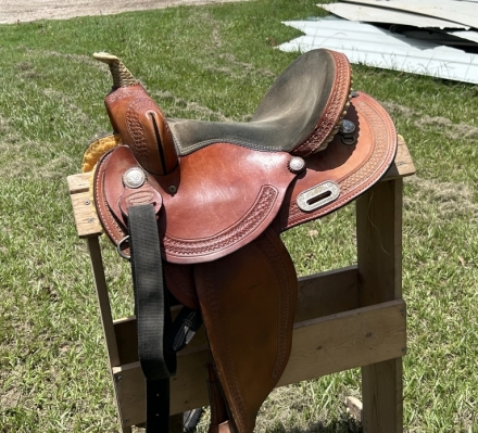 Tack ID: 568923 Dakota Barrell Saddle 14 - PhotoID: 153685 - Expires 20-Nov-2024 Days Left: 29