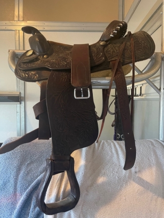 Tack ID: 568924 Beautiful Tooled Leather Western Saddle - PhotoID: 153686 - Expires 18-Feb-2025 Days Left: 152