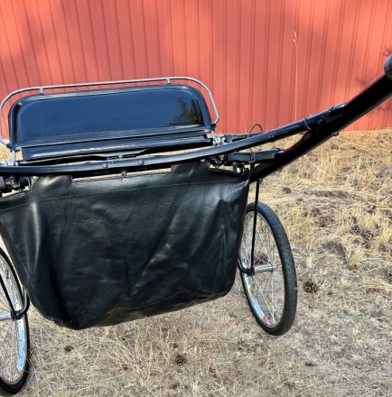 Tack ID: 568935 Horse size Houghton show pleasure cart       Excellent! - PhotoID: 153701 - Expires 24-Nov-2024 Days Left: 67