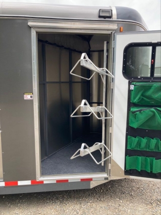 Tack ID: 568967 New 2025 Maverick 3 Horse Stock Combo Trailer with Wall Mats - PhotoID: 153762 - Expires 02-Dec-2024 Days Left: 75