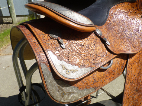 Tack ID: 569126 Phil Harris Western Show Saddle - PhotoID: 153958 - Expires 25-Jan-2025 Days Left: 88