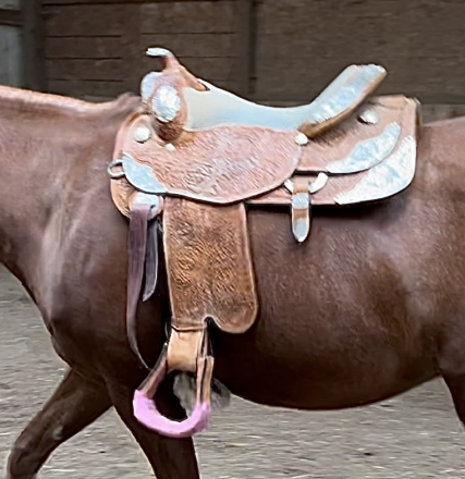 Tack ID: 569199 Gorgeous Reinsman Show Saddle 16” SQH - PhotoID: 154032 - Expires 11-Feb-2025 Days Left: 82