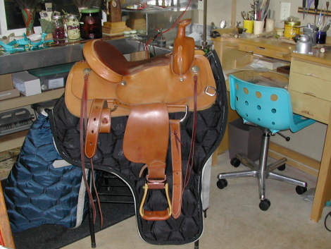 Tack ID: 569273 Custom made western saddle - PhotoID: 154127 - Expires 19-Mar-2025 Days Left: 63