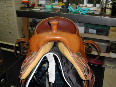 Tack ID: 569273 Custom made western saddle - PhotoID: 154129 - Expires 19-Mar-2025 Days Left: 63