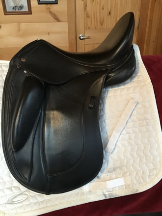 Tack ID: 569336 Schleese Obrigado dressage 17.5” - PhotoID: 154183 - Expires 16-Apr-2025 Days Left: 89