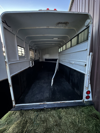 Tack ID: 569401 4 horse x-wide warmblood trailer - PhotoID: 154253 - Expires 11-May-2025 Days Left: 26